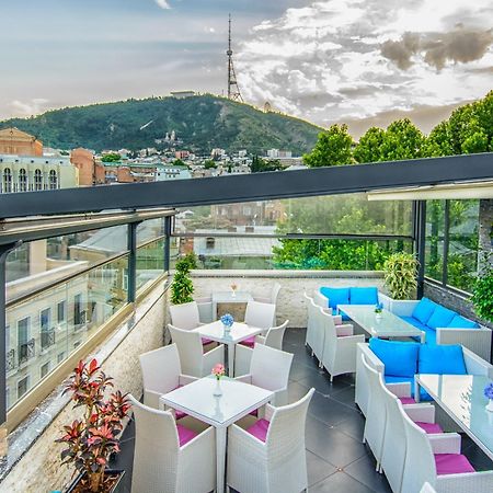 리버 사이드 호텔 츠빌리시 트빌리시 외부 사진 Sky Bar